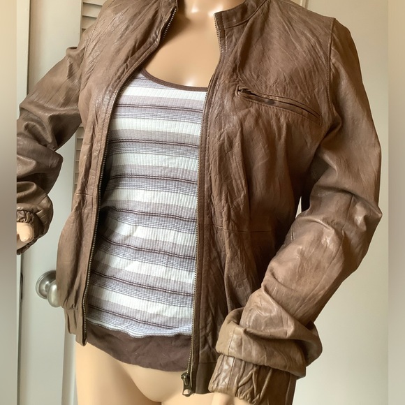 Amazing Joie Leather Jacket - Picture 4 of 12